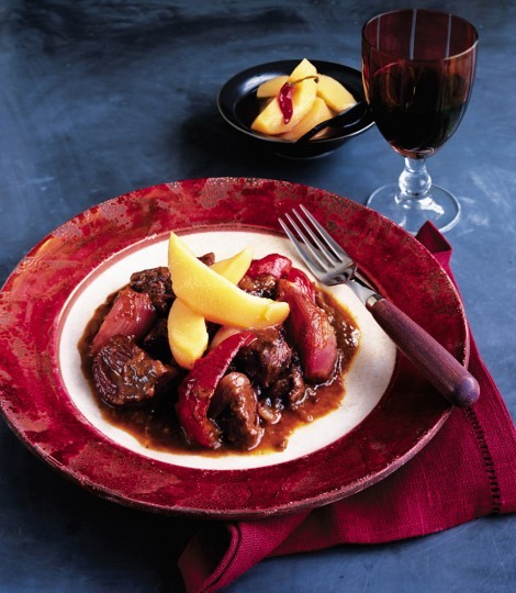 Venison casserole with quince compote