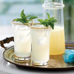 Vera Kollans cocktails