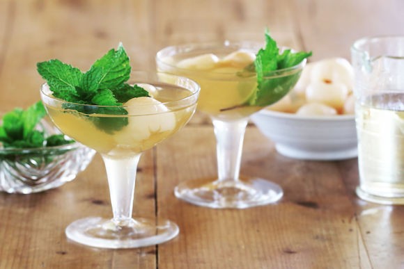 Verjuice & lychee martini