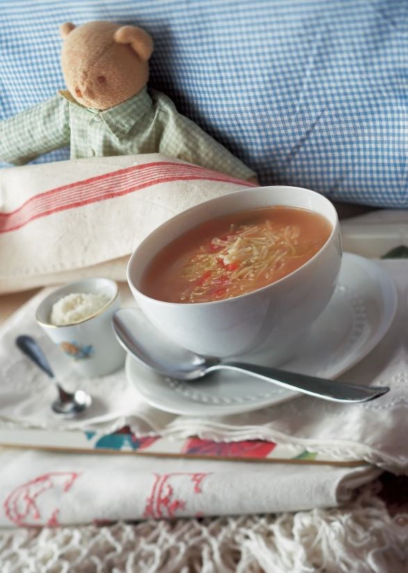 Vermicelli soup with tomato and basil