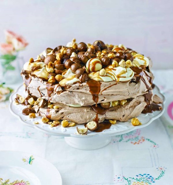 Very chocolatey salted caramel and hazelnut Pavlova