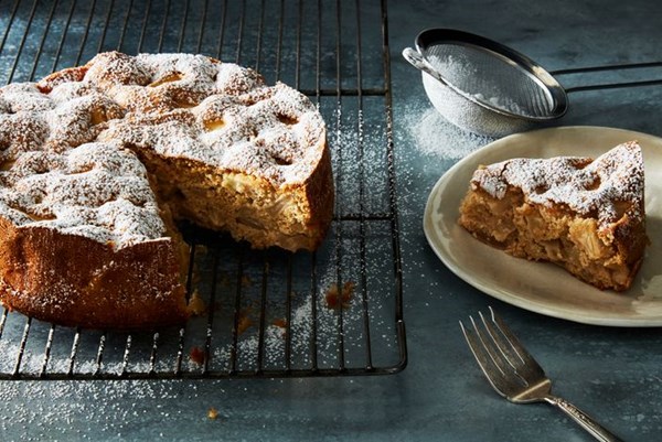 Very easy apple cake 
