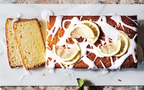 Very lemony lemon cake
