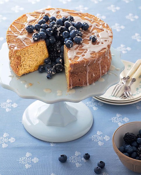 Very vanilla chiffon cake