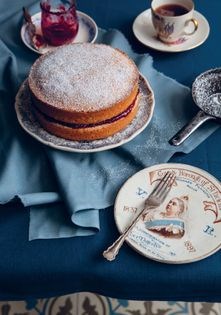 Victoria sandwich cake