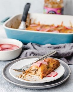 videoChicken enchiladas