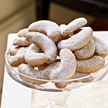 Viennese almond crescents