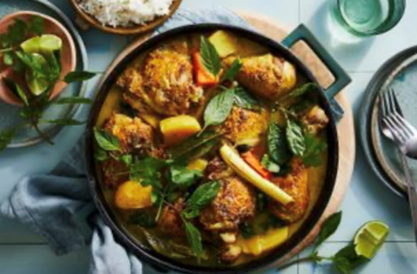 Vietnamese chicken curry (Cà ri gà)