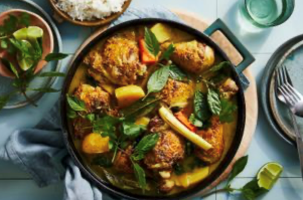 Vietnamese chicken curry (Cà ri gà)