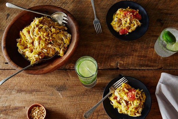 Vietnamese mango and chicken salad