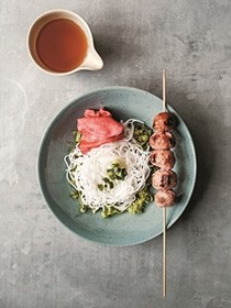 Vietnamese meatballs (Nem nuong)