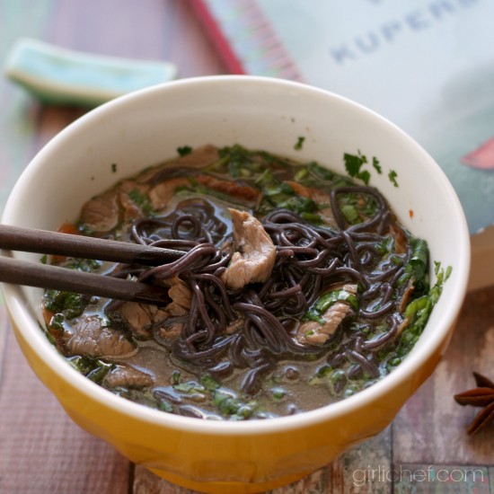 Vietnamese noodle soup (Beef pho)