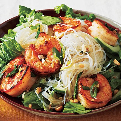 Vietnamese salt and pepper shrimp rice noodle bowl (Bun tom xao)