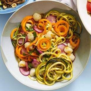 Vietnamese spiralized sesame noodles with scallops
