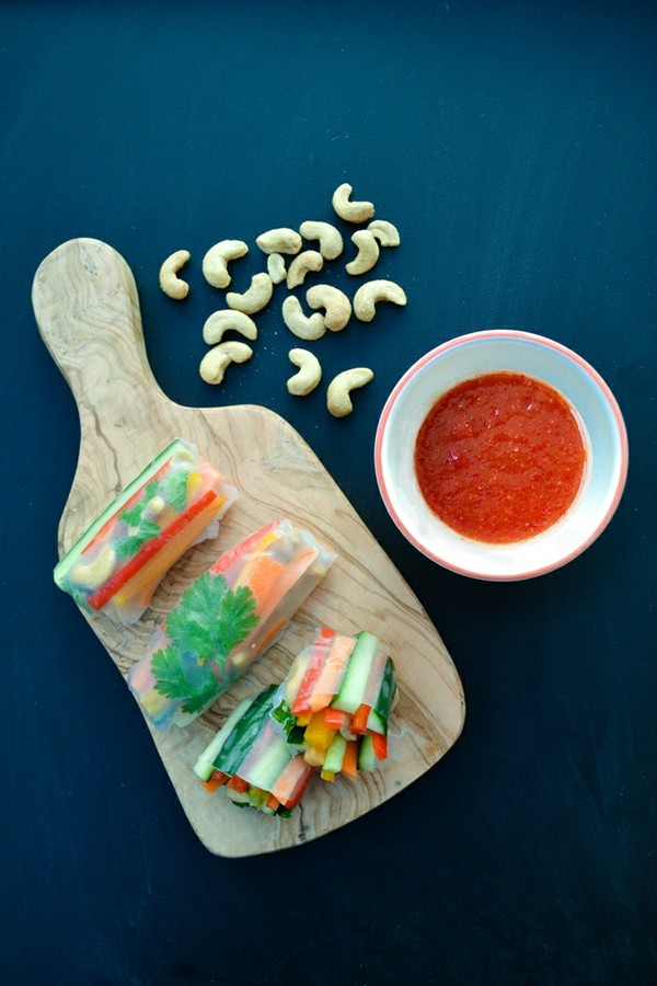 Vietnamese spring rolls with sweet chilli dip