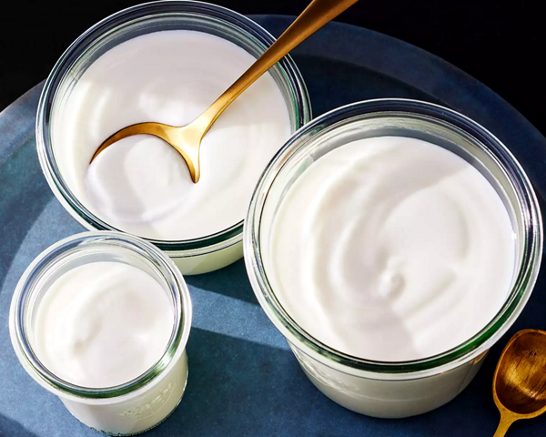 Vietnamese-style homemade yogurt