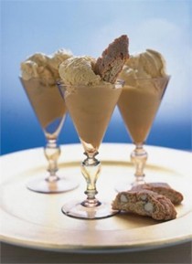 Vin santo ice cream with cantuccini