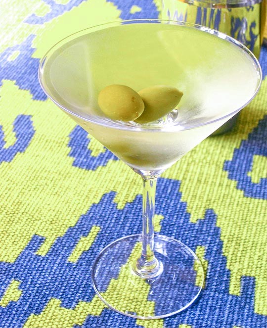 Vinho verde & gin spin cocktail