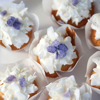 Violet flower cupcakes