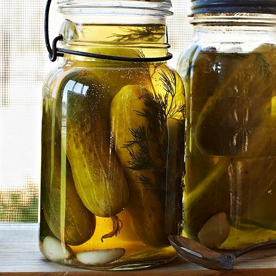 Vi's garlic dill pickles