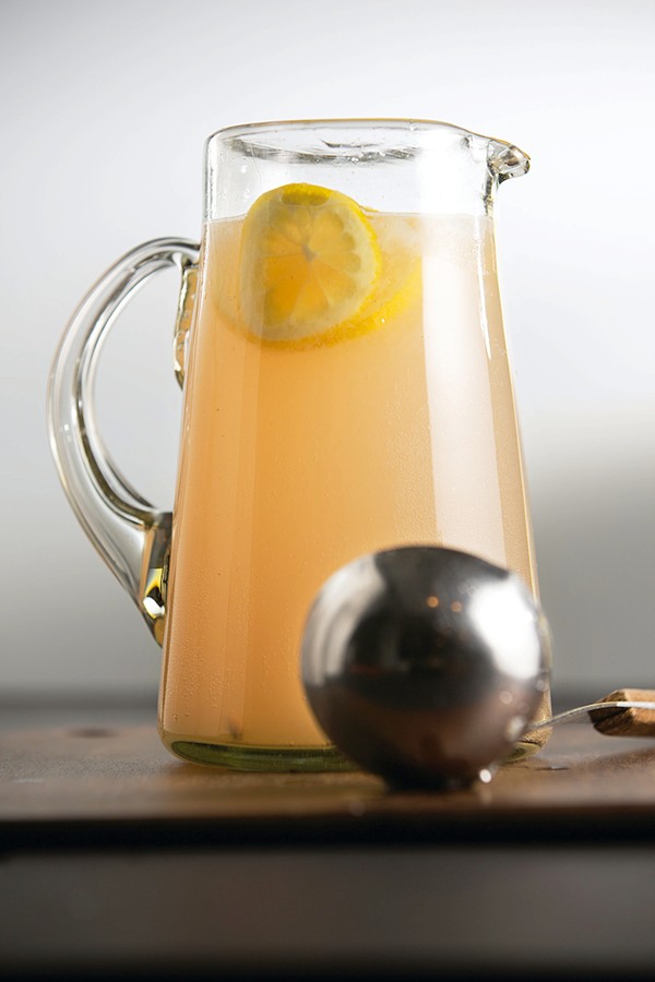 Vodka lavender thyme lemonade
