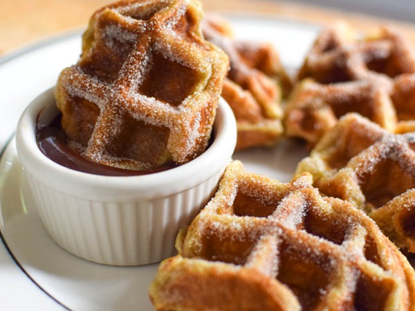 Waffle iron churros