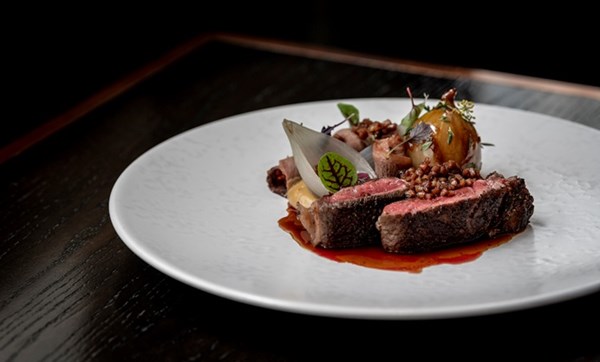 Wagyu beef with onions and ox tongue