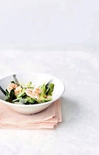 Wakame, cucumber and prawn (Sunomono)