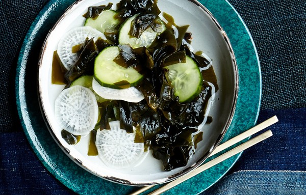 Wakame-cucumber salad