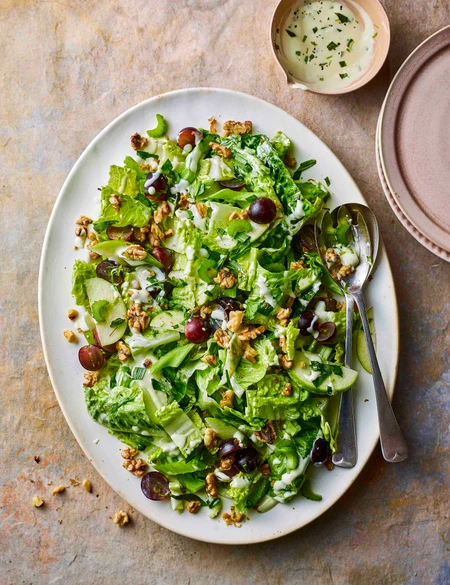 Waldorf salad with kale
