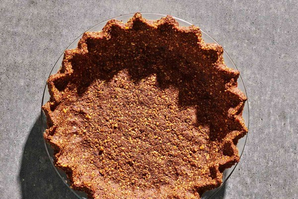 Walnut and date crust