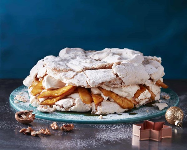 Walnut and pineapple meringue cake
