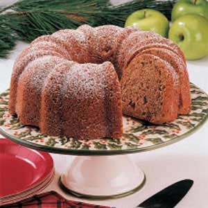 Walnut apple bundt cake