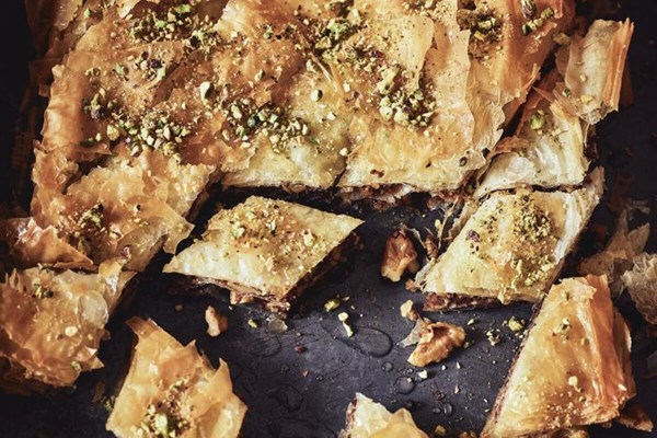 Walnut baklava