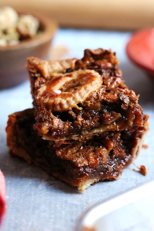 Walnut baklava slab pie