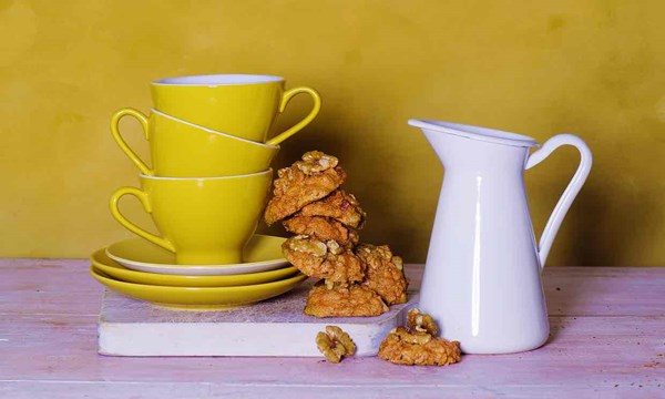 Walnut biscuits
