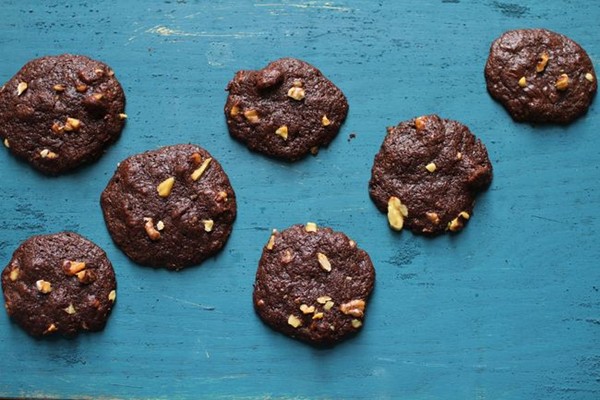 Walnut brownie cookies