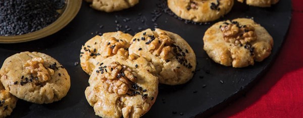 Walnut cookies (Hup toh soh)