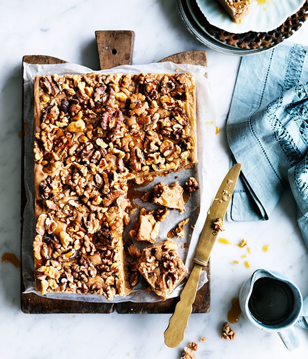 Walnut, maple and milk chocolate fudge