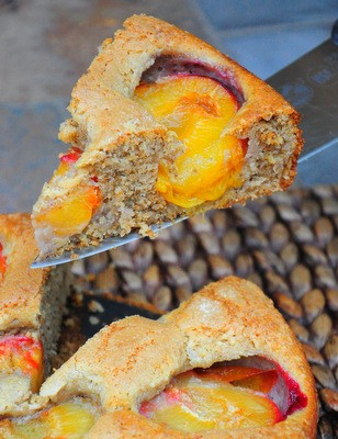 Walnut, olive oil and plum cake