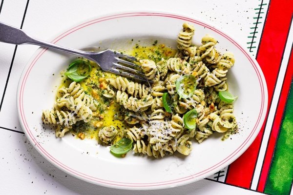 Walnut, oregano & pecorino pesto fusili