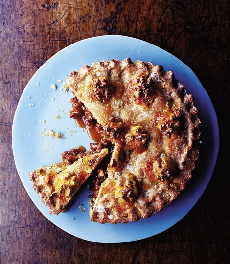 Walnut pie