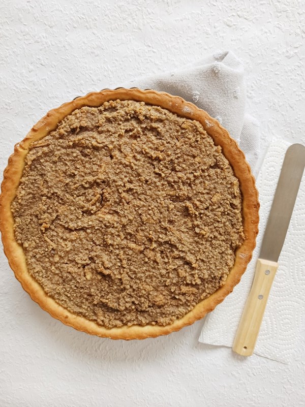 Walnut pie