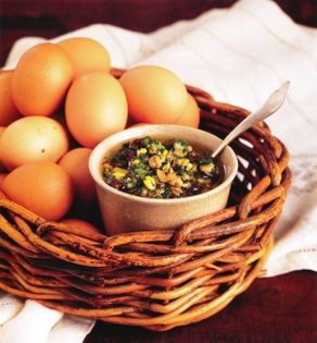 Walnut sauce (Salsa di noce)