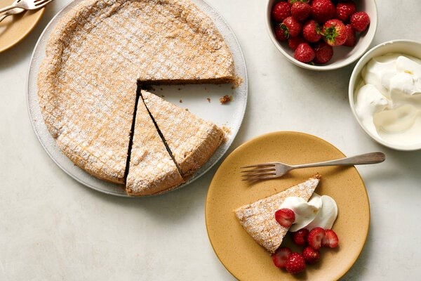 Walnut sponge cake 