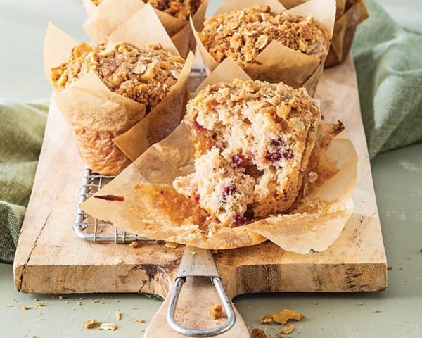 Walnut streusel cranberry sauce muffins
