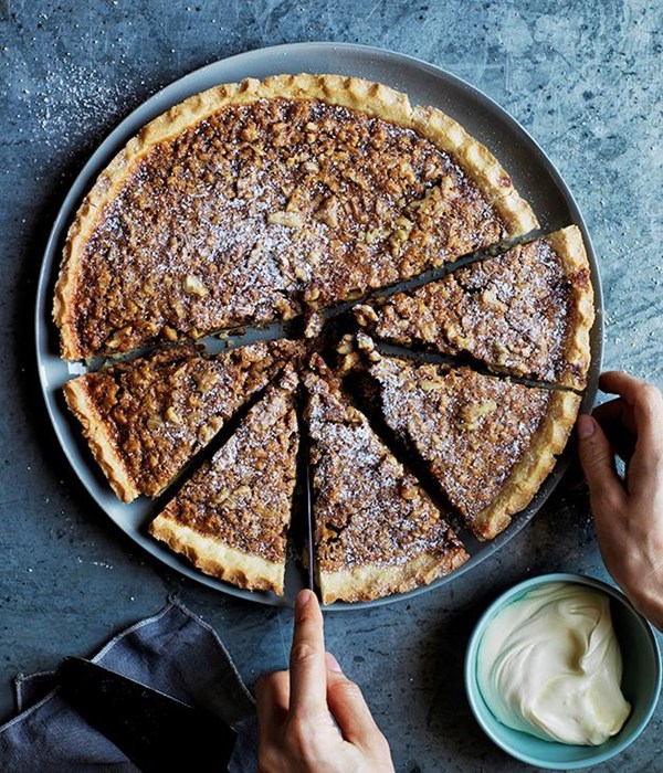 Walnut, whiskey and salted caramel pie