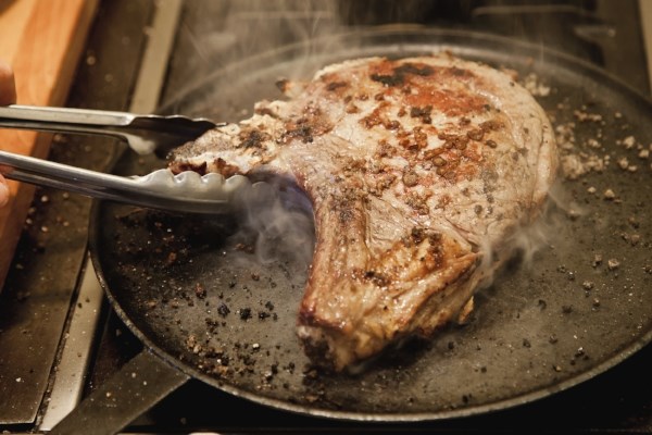 Walter's salt and pepper steak