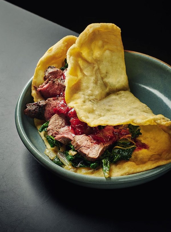 Wapiti tenderloin with strawberry and Aleppo pepper relish