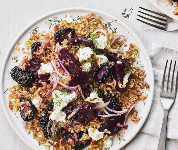 Warm beetroot, blackberry & goat's cheese salad